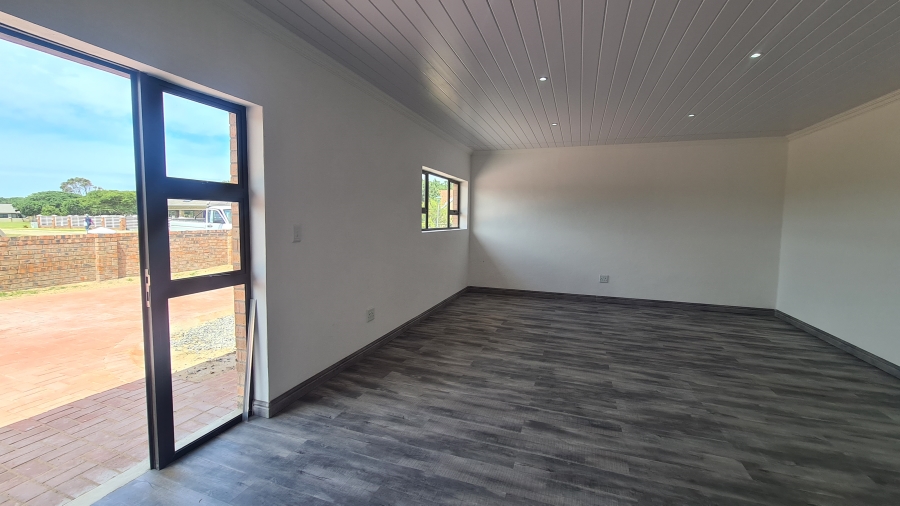 3 Bedroom Property for Sale in Boesmansriviermond Eastern Cape